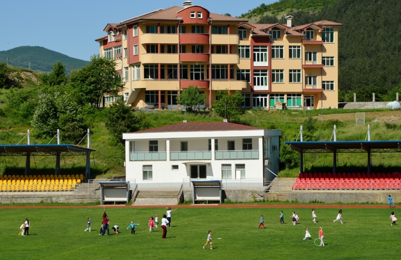 Децата на Черноочене честват деня на спорта